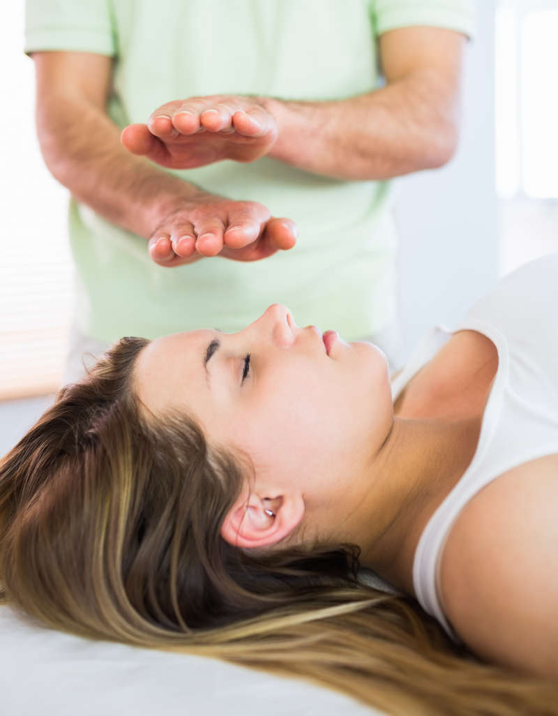 Illustration d'une séance d'Harmonisation énergétique par Biovibralyon Stéphane MICHEL